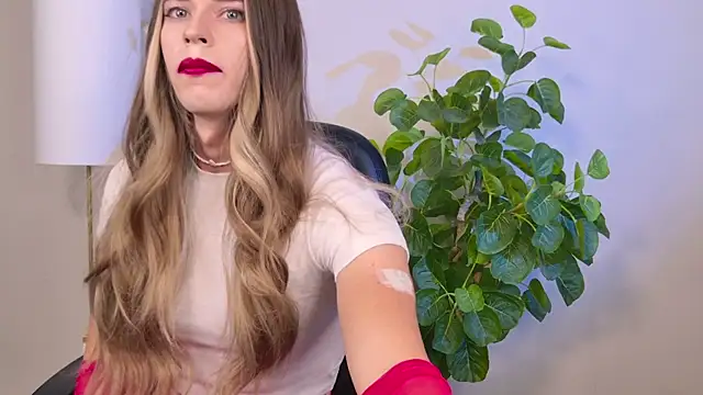 Branda Kelly online show from 11/03/25, 01:12