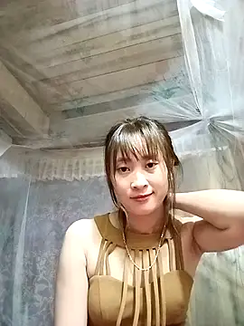 Em xinh01 online show from 10/30/25, 01:45