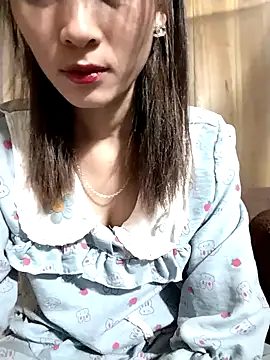 Em xinh01 online show from 11/29/25, 08:50