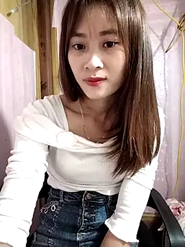 Em xinh01 online show from 05/03/26, 11:00