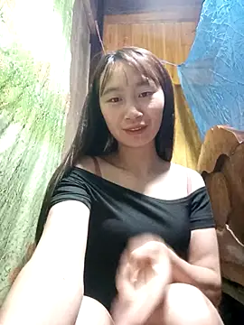 Snapshot of Linh_sexy98 chatting on 04/03/26, 10:30 Linh sexy98 online show from 04/03/26, 10:30