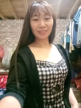 Snapshot of Linh_sexy98 chatting on 04/05/26, 12:46 Linh sexy98 online show from 04/05/26, 12:46