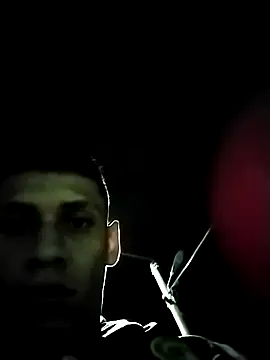 Snapshot of Yordiparra chatting on 12/22/25, 06:21 Yordiparra online show from 12/22/25, 06:21