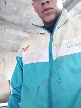 Snapshot of Yordiparra chatting on 03/16/26, 01:15 Yordiparra online show from 03/16/26, 01:15