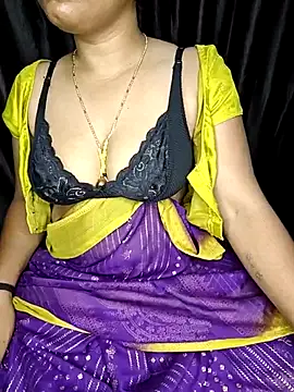 Snapshot of shreyareddy99 chatting on 02/04/26, 12:27 shreyareddy99 online show from 02/04/26, 12:27