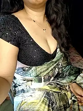 Snapshot of shreyareddy99 chatting on 03/15/26, 11:49 shreyareddy99 online show from 03/15/26, 11:49