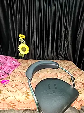 Snapshot of shreyareddy99 chatting on 03/16/26, 04:44 shreyareddy99 online show from 03/16/26, 04:44