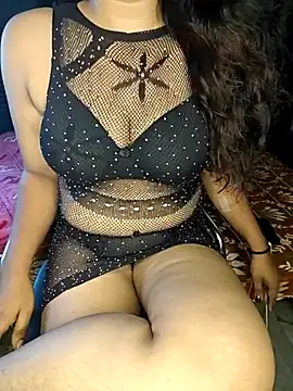 Snapshot of shreyareddy99 chatting on 04/04/26, 04:44 shreyareddy99 online show from 04/04/26, 04:44