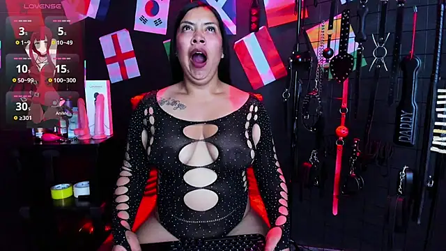 Loana bdsm online show from 06/26/26, 03:00