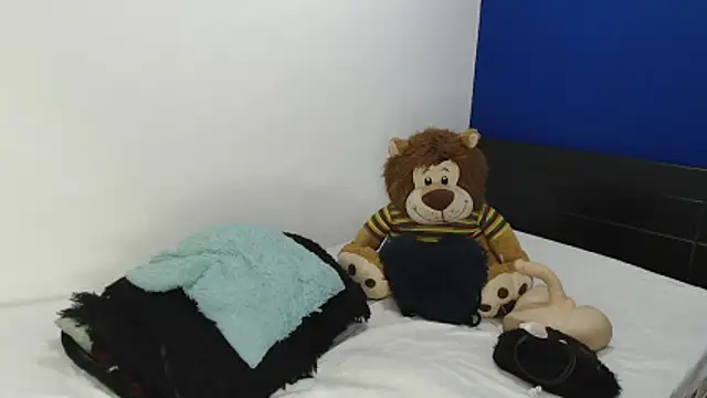 EmmilyConnor online show from 06/16/26, 02:52