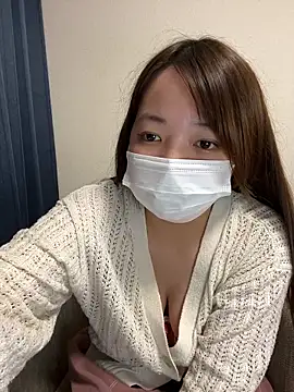 Snapshot of miu_0629 chatting on 10/28/25, 05:15 miu 0629 online show from 10/28/25, 05:15