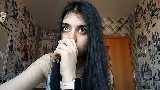 Lina rix online show from 12/15/25, 12:59