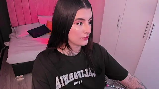 Snapshot of mia_jagger chatting on 03/16/26, 09:08 mia jagger online show from 03/16/26, 09:08