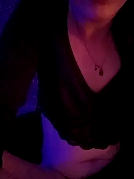 Heavenlyangelforever online show from 12/21/25, 05:47