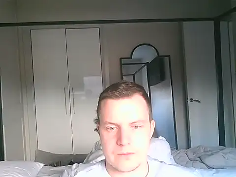 Snapshot of scotsman202513 chatting on 10/28/25, 09:02 scotsman202513 online show from 10/28/25, 09:02