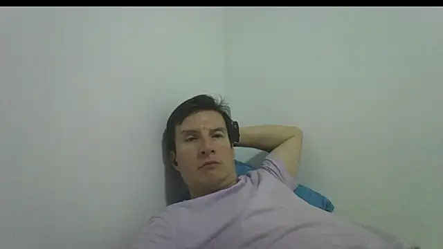 carliesexyman online show from 11/06/25, 02:56