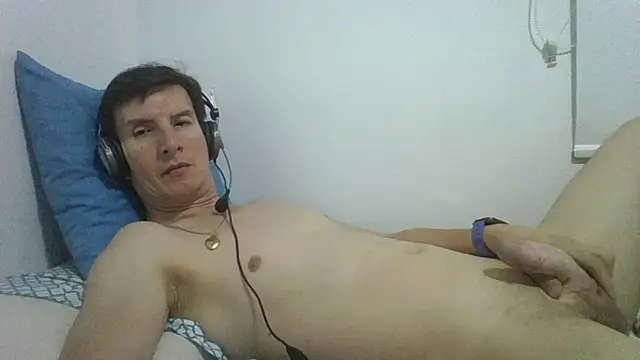 carliesexyman online show from 12/20/25, 02:51