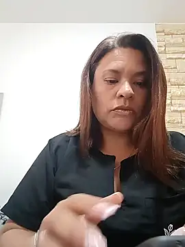 Snapshot of _SOFI-09 chatting on 11/04/25, 04:17 SOFI-09 online show from 11/04/25, 04:17