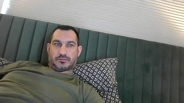 Snapshot of ckraiders84 chatting on 02/22/26, 07:01 ckraiders84 online show from 02/22/26, 07:01