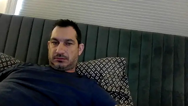 Snapshot of ckraiders84 chatting on 03/15/26, 06:47 ckraiders84 online show from 03/15/26, 06:47