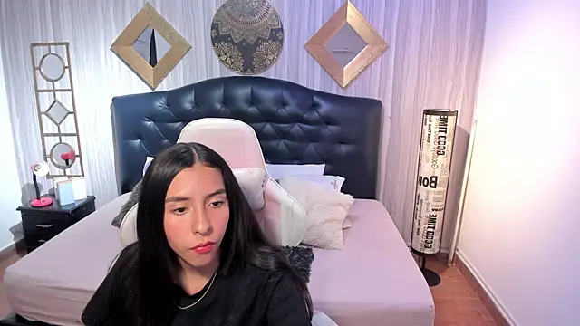 Snapshot of shirley_sweet_ chatting on 11/01/25, 08:44 shirley sweet  online show from 11/01/25, 08:44