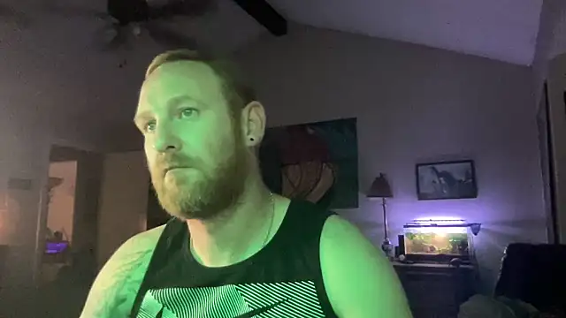 Snapshot of OwlSpirit420 chatting on 10/31/25, 01:50 OwlSpirit420 online show from 10/31/25, 01:50