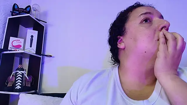 Natasha Amber online show from 11/08/25, 03:01