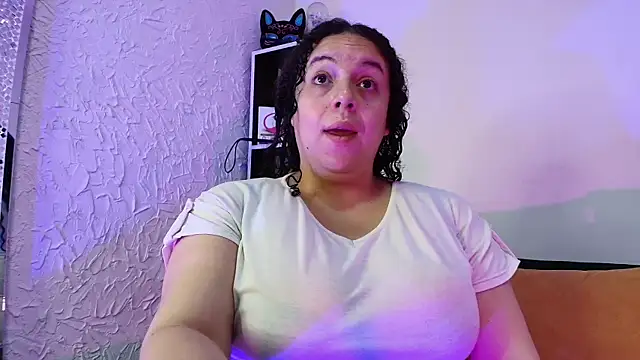 Natasha Amber online show from 11/14/25, 05:33