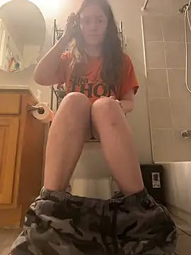 Snapshot of stonerbaby chatting on 11/10/25, 11:59 stonerbaby online show from 11/10/25, 11:59