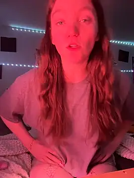 Snapshot of stonerbaby chatting on 03/08/26, 01:25 stonerbaby online show from 03/08/26, 01:25