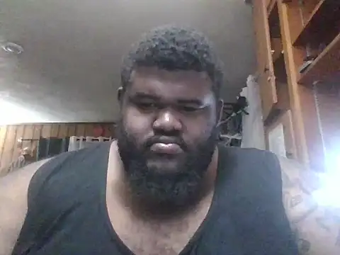 Snapshot of swolehammer chatting on 10/28/25, 12:47 swolehammer online show from 10/28/25, 12:47