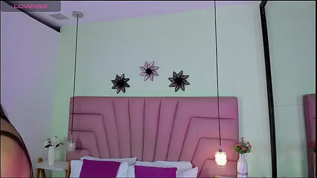 Kim Luna1 online show from 05/07/26, 03:45