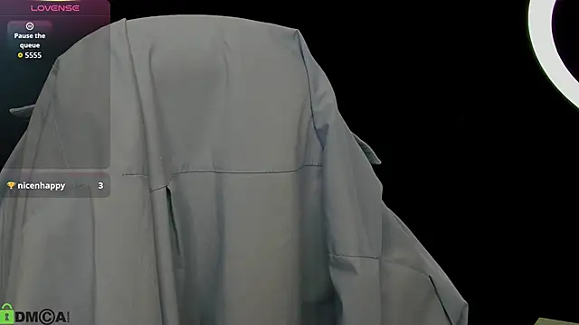 Melanie Ryer online show from 12/20/25, 01:02