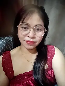 Bamboo-niee123 online show from 12/15/25, 02:54