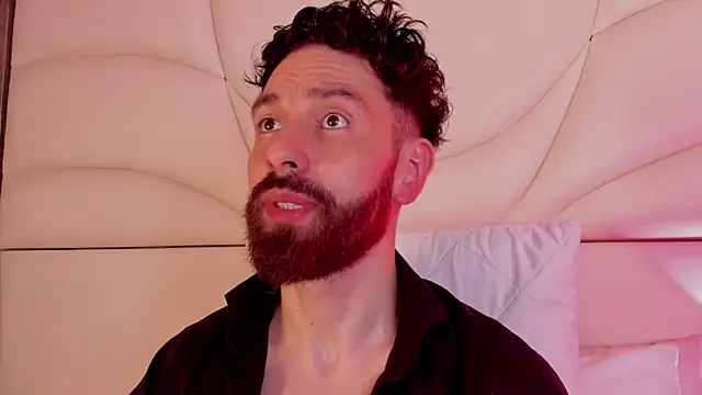 jackfoden01 online show from 11/24/25, 09:47