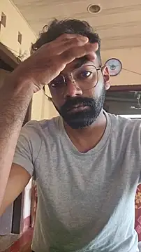 Snapshot of nithinrr chatting on 11/11/25, 04:45 nithinrr online show from 11/11/25, 04:45