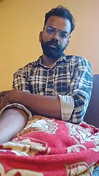 Snapshot of nithinrr chatting on 11/14/25, 02:10 nithinrr online show from 11/14/25, 02:10