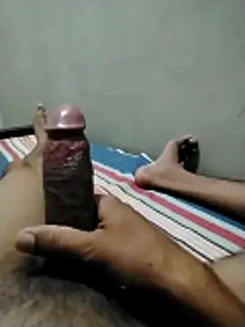 Snapshot of Sudda1199 chatting on 12/14/25, 03:17 Sudda1199 online show from 12/14/25, 03:17