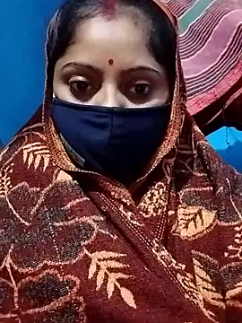 Snapshot of Anju_sharma chatting on 12/16/25, 10:15 Anju sharma online show from 12/16/25, 10:15