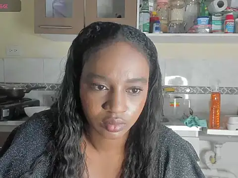 Snapshot of _Chaina chatting on 11/03/25, 03:19 Chaina online show from 11/03/25, 03:19