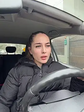 Natashaa15 online show from 12/15/25, 09:35