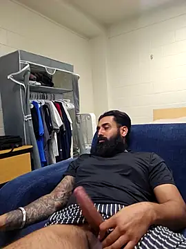 Snapshot of panjabijatt94 chatting on 10/29/25, 11:50 panjabijatt94 online show from 10/29/25, 11:50