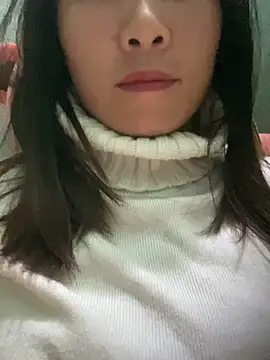 Elysia-007 online show from 11/18/25, 12:38