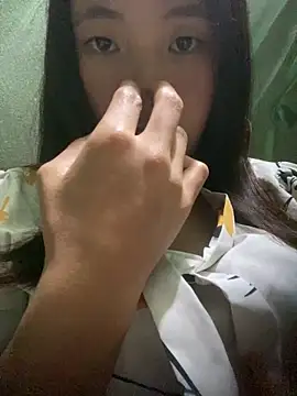 Snapshot of Elysia-007 chatting on 02/04/26, 02:01 Elysia-007 online show from 02/04/26, 02:01