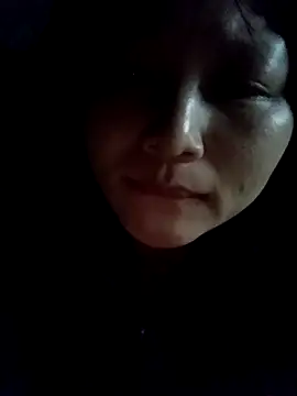 Snapshot of yoyo-mi chatting on 02/19/26, 11:23 yoyo-mi online show from 02/19/26, 11:23