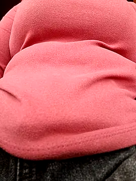 Snapshot of yoyo-mi chatting on 02/23/26, 09:50 yoyo-mi online show from 02/23/26, 09:50