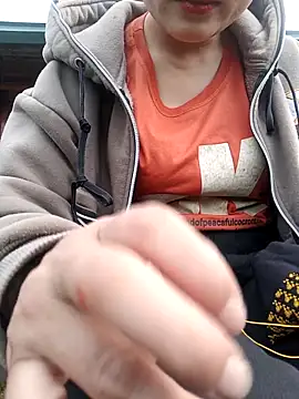 Snapshot of yoyo-mi chatting on 03/18/26, 09:45 yoyo-mi online show from 03/18/26, 09:45