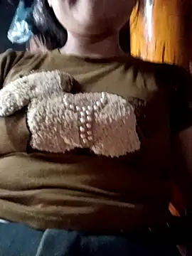 yoyo-mi online show from 06/06/26, 03:22