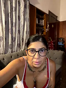 Snapshot of solmorochia chatting on 12/16/25, 12:59 solmorochia online show from 12/16/25, 12:59