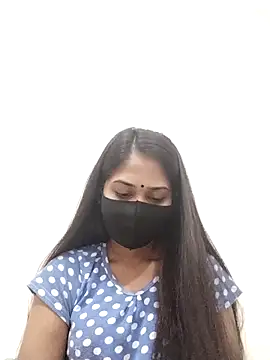 Snapshot of Green_LaDY66 chatting on 11/08/25, 04:07 Green LaDY66 online show from 11/08/25, 04:07